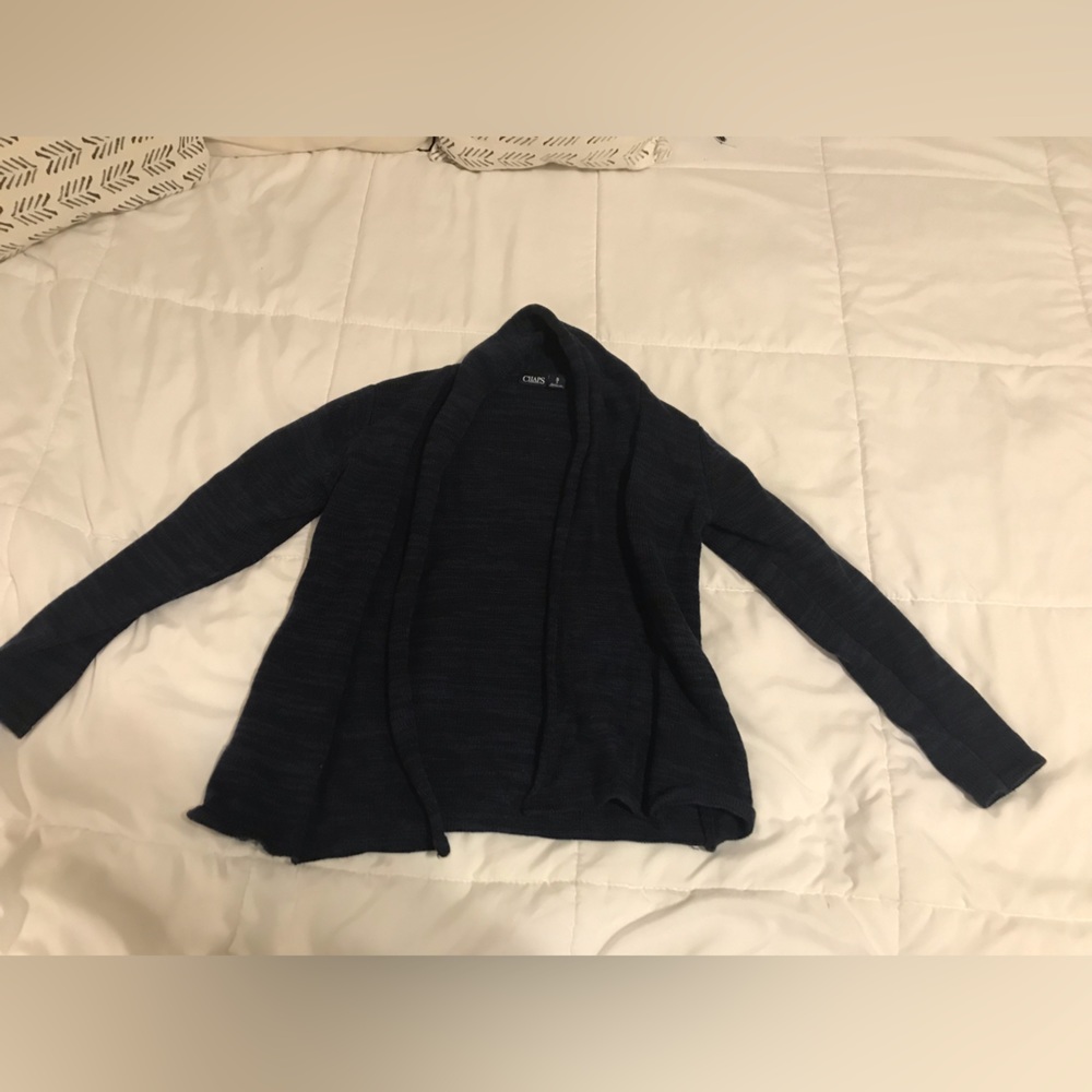 Navy Blue Chaps sweater, non itchy, very nice quality. Size 7 F